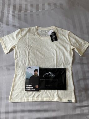 Merino Tech Women’s Cream Short Sleeve Tee